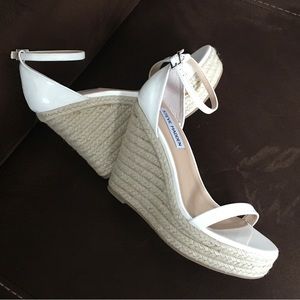 Steve Madden Womens Survive Patent Espadrille Wedges Size 6